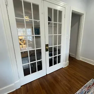 Apartment Blue Pad @ Overton Park